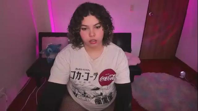 Image 2 of madelaine_taylor Stream on Chaturbate on 2 months ago