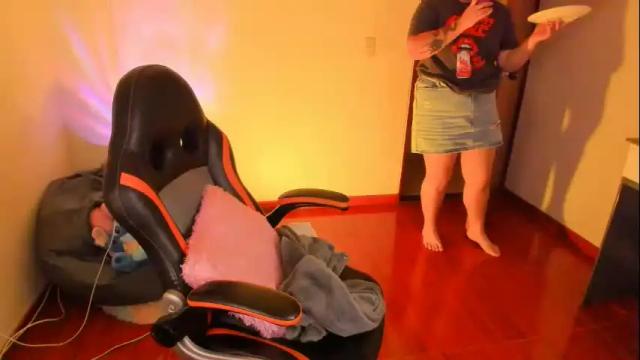 Image 10 of madelaine_taylor Stream on Chaturbate on 1 month ago