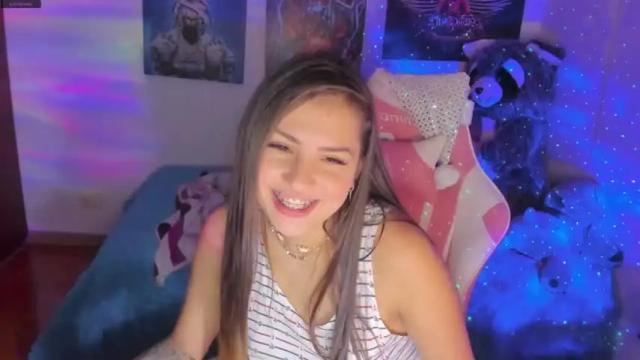 Image 6 of madeleine_shinobi Stream on Chaturbate on 16 months ago