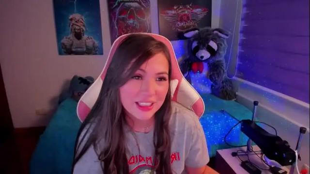 Image 12 of madeleine_shinobi Stream on Chaturbate on 15 days ago