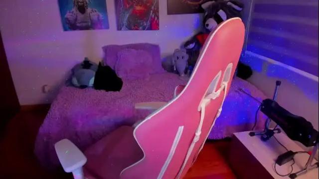 Image 12 of madeleine_shinobi Stream on Chaturbate on 1 month ago