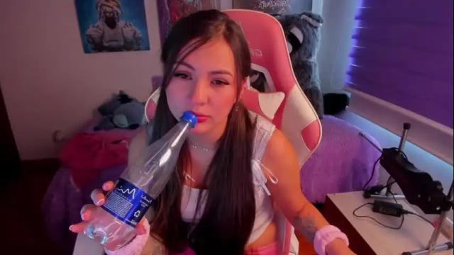 Image 10 of madeleine_shinobi Stream on Chaturbate on 1 month ago