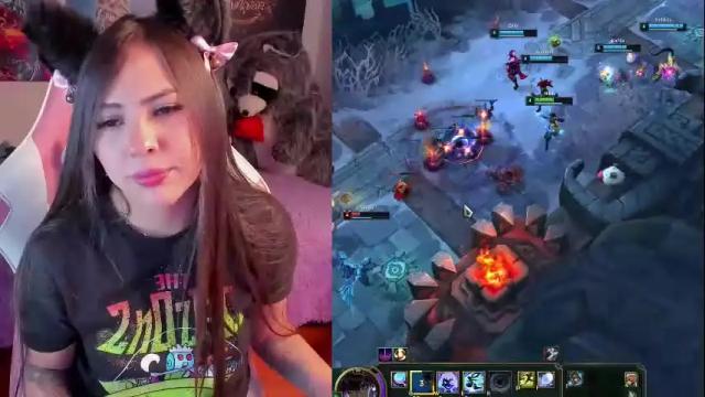 Image 7 of madeleine_shinobi Stream on Chaturbate on 25 days ago