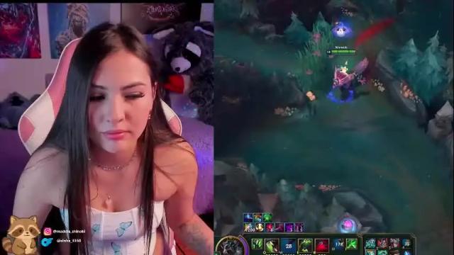 Image 7 of madeleine_shinobi Stream on Chaturbate on 7 days ago