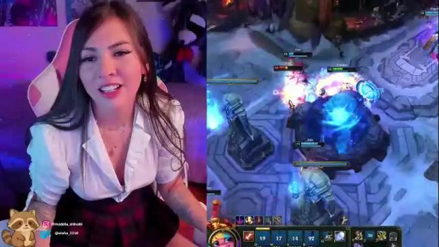 Image 12 of madeleine_shinobi Stream on Chaturbate on 24 days ago