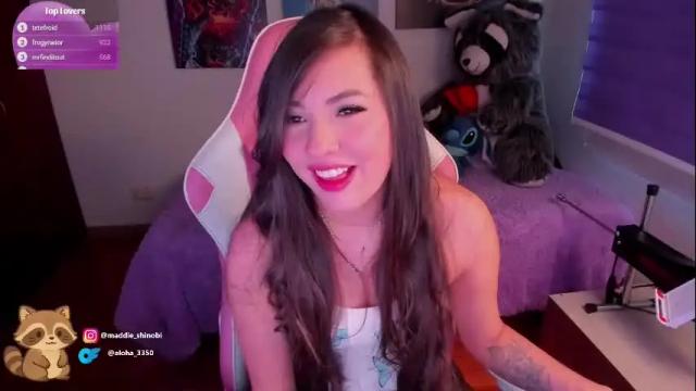 Image 2 of madeleine_shinobi Stream on Chaturbate on 14 days ago