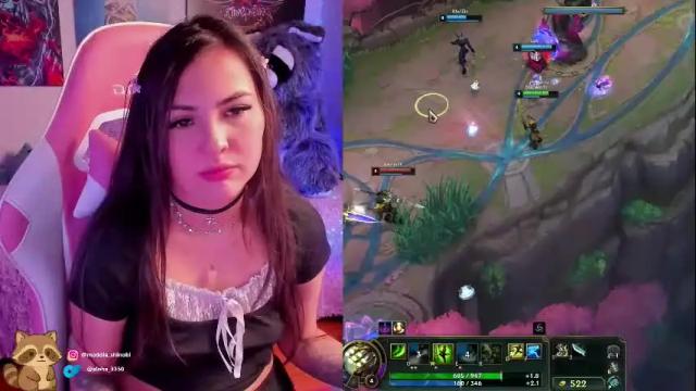 Image 3 of madeleine_shinobi Stream on Chaturbate on 11 days ago