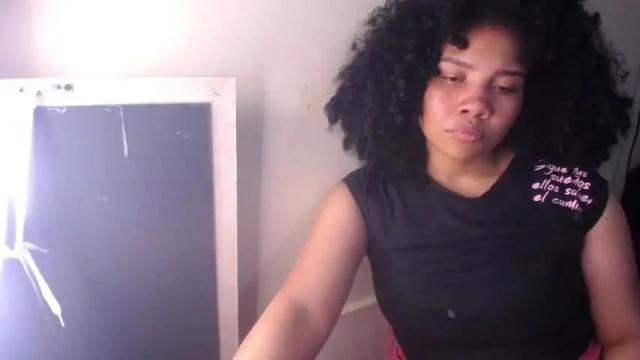 Image 6 of madelene8 Stream on Chaturbate on 15 months ago