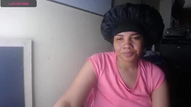 Image 2 of madelene8 Stream on Chaturbate on 14 months ago