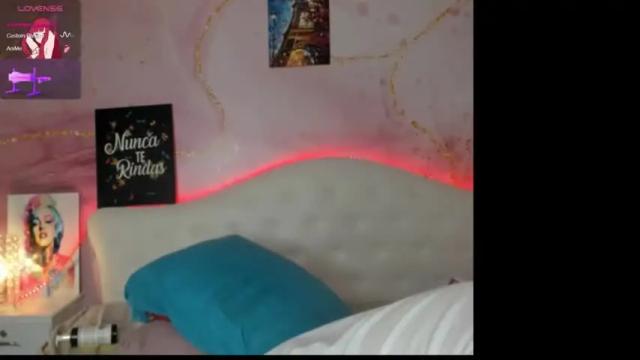 Image 3 of madeline_fx30_ Stream on Chaturbate on 14 months ago