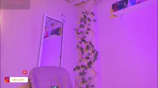 Image 6 of madelinebenet Stream on Chaturbate on 2 months ago