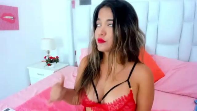Image 7 of madelinejackson Stream on Chaturbate on 13 months ago