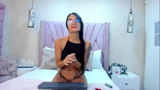 Image 4 of madelynvancee Stream on Chaturbate on 1 month ago