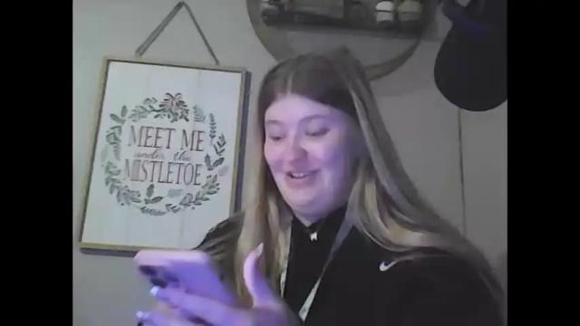 Image 10 of madiiiixoxo_ Stream on Chaturbate on 16 months ago