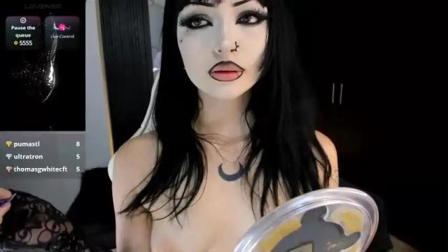 Image 6 of madison_jacksonn Stream on Chaturbate on 2 months ago