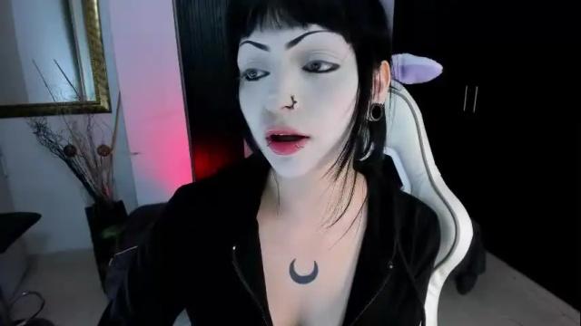 Image 11 of madison_jacksonn Stream on Chaturbate on 4 days ago