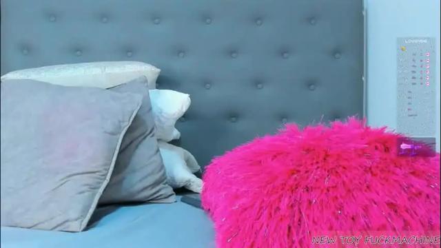 Image 3 of madison_milan Stream on Chaturbate on 1 month ago