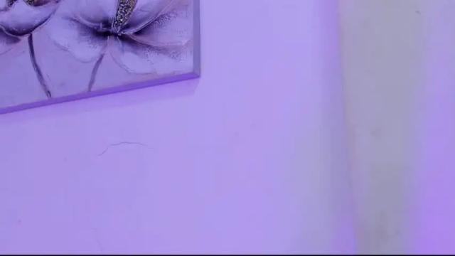 Image 8 of madison_vergara Stream on Chaturbate on 17 months ago