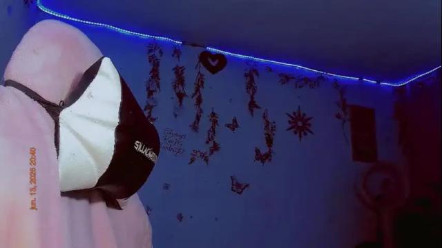 Image 3 of madison_x17 Stream on Chaturbate on 1 month ago