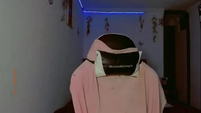 Image 2 of madison_x17 Stream on Chaturbate on 1 month ago