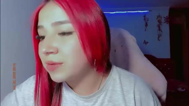 Image 2 of madison_x17 Stream on Chaturbate on 9 days ago