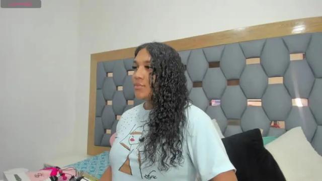 Image 2 of madisonbrunette_lx Stream on Chaturbate on 13 months ago