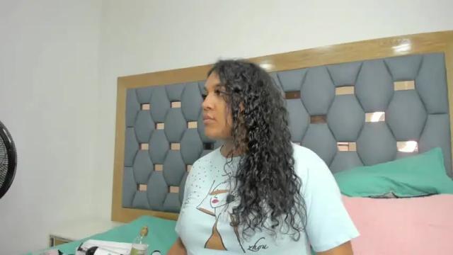 Image 6 of madisonbrunette_lx Stream on Chaturbate on 13 months ago