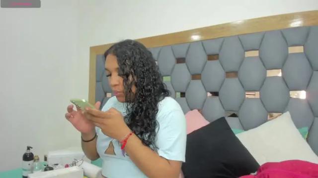 Image 2 of madisonbrunette_lx Stream on Chaturbate on 12 months ago