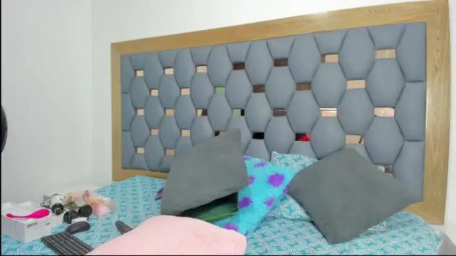 Image 7 of madisonbrunette_lx Stream on Chaturbate on 12 months ago