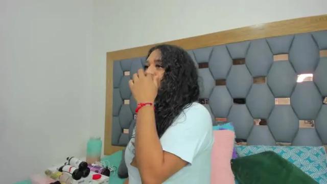 Image 10 of madisonbrunette_lx Stream on Chaturbate on 13 months ago