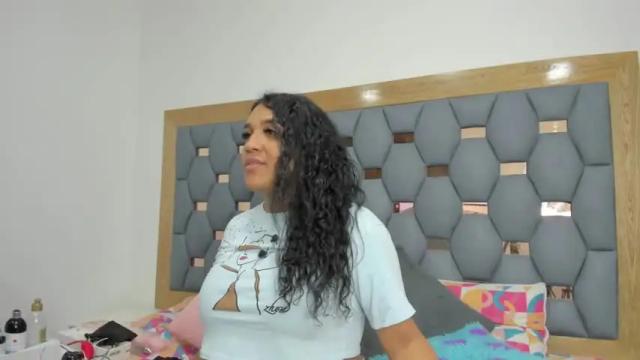 Image 6 of madisonbrunette_lx Stream on Chaturbate on 12 months ago