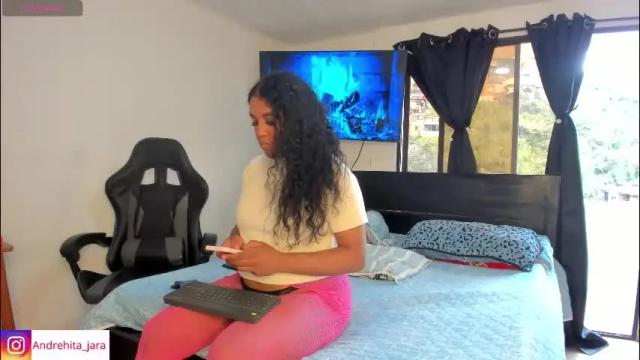 Image 10 of madisonbrunette_lxs Stream on Chaturbate on 29 days ago