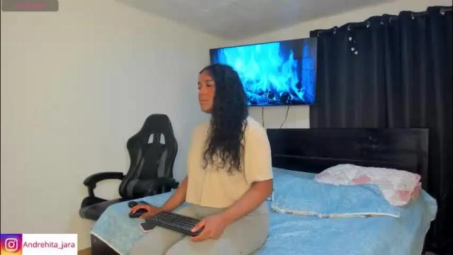 Image 4 of madisonbrunette_lxs Stream on Chaturbate on 8 days ago