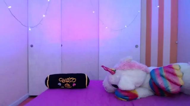 Image 6 of madisonpoarch Stream on Chaturbate on 16 months ago