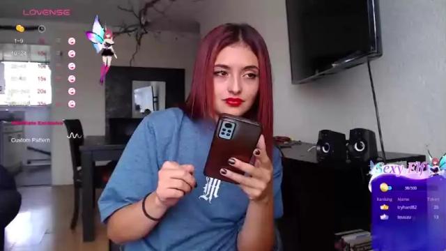 Image 3 of madisonpoarch Stream on Chaturbate on 14 months ago