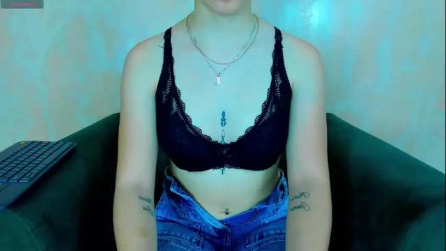 Image 10 of madisson_foxx Stream on Chaturbate on 6 months ago