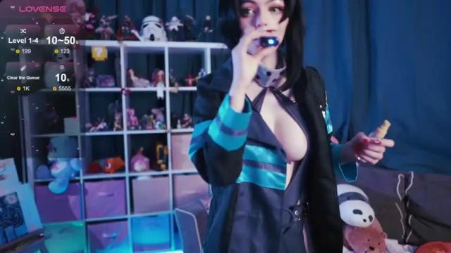 Image 7 of madnessalise Stream on Chaturbate on 20 days ago