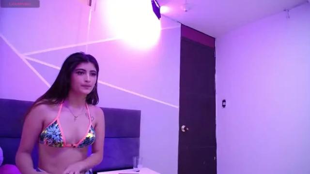 Image 7 of mady_cute_ Stream on Chaturbate on 17 months ago