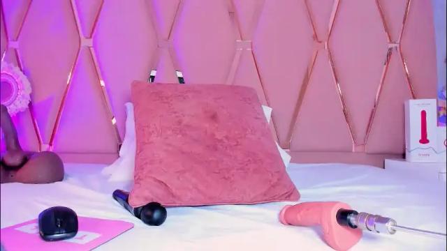 Image 11 of mady_james Stream on Chaturbate on 1 month ago