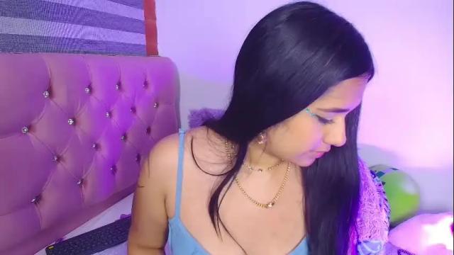 Image 11 of maeena Stream on Chaturbate on 19 days ago
