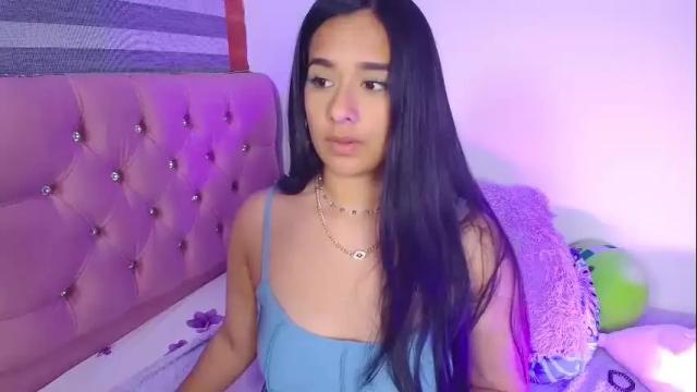 Image 2 of maeena Stream on Chaturbate on 19 days ago