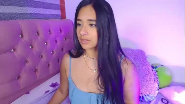 Image 4 of maeena Stream on Chaturbate on 19 days ago