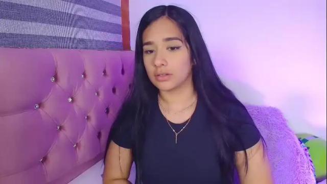 Image 2 of maeena Stream on Chaturbate on 18 days ago