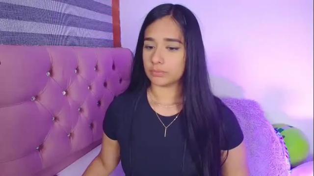 Image 4 of maeena Stream on Chaturbate on 18 days ago