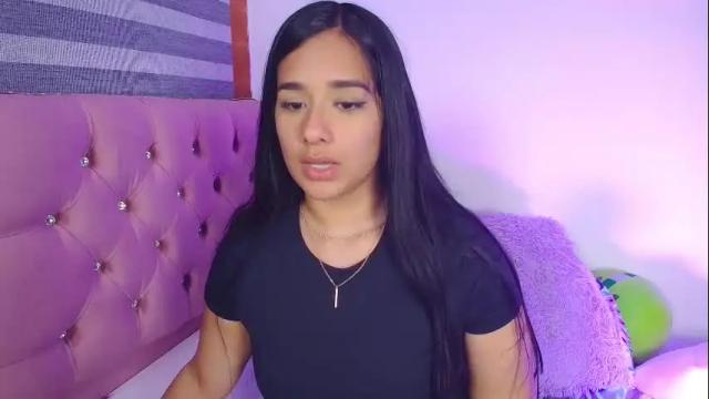 Image 8 of maeena Stream on Chaturbate on 18 days ago