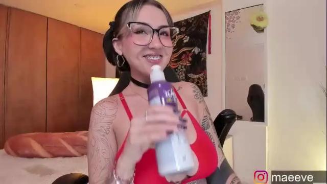 Image 2 of maeeve_ Stream on Chaturbate on 2 months ago