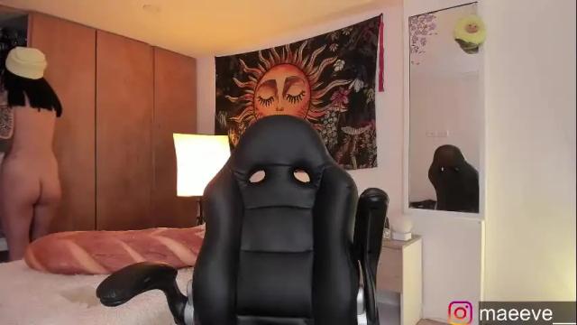 Thumbnail 3, maeeve_'s Stream at Chaturbate, 2 months ago
