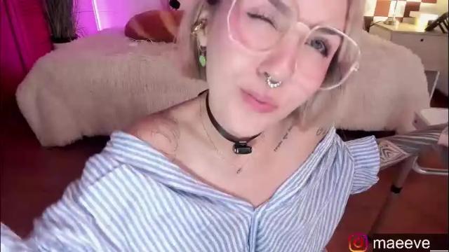 Image 2 of maeeve_ Stream on Chaturbate on 1 month ago