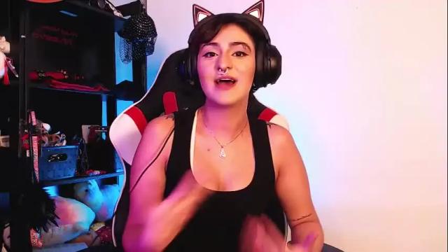Image 6 of maevemads Stream on Chaturbate on 20 days ago