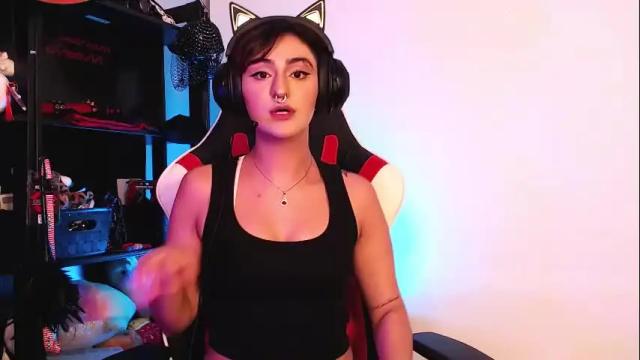 Image 8 of maevemads Stream on Chaturbate on 20 days ago